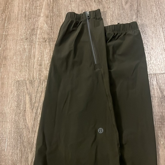 Lululemon Surge Jogger *Shorter Length - Picture 8 of 9